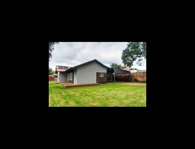 5 BEDROOM HOUSE FOR SALE IN BRENTHURST